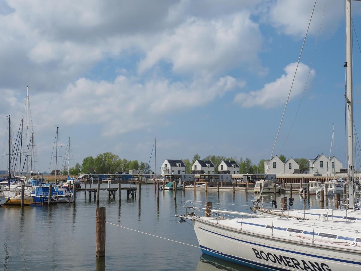 Hausboote Mitten Im Naturschutzgebiet Auf Usedom Villa Пенемюнде Екстериор снимка